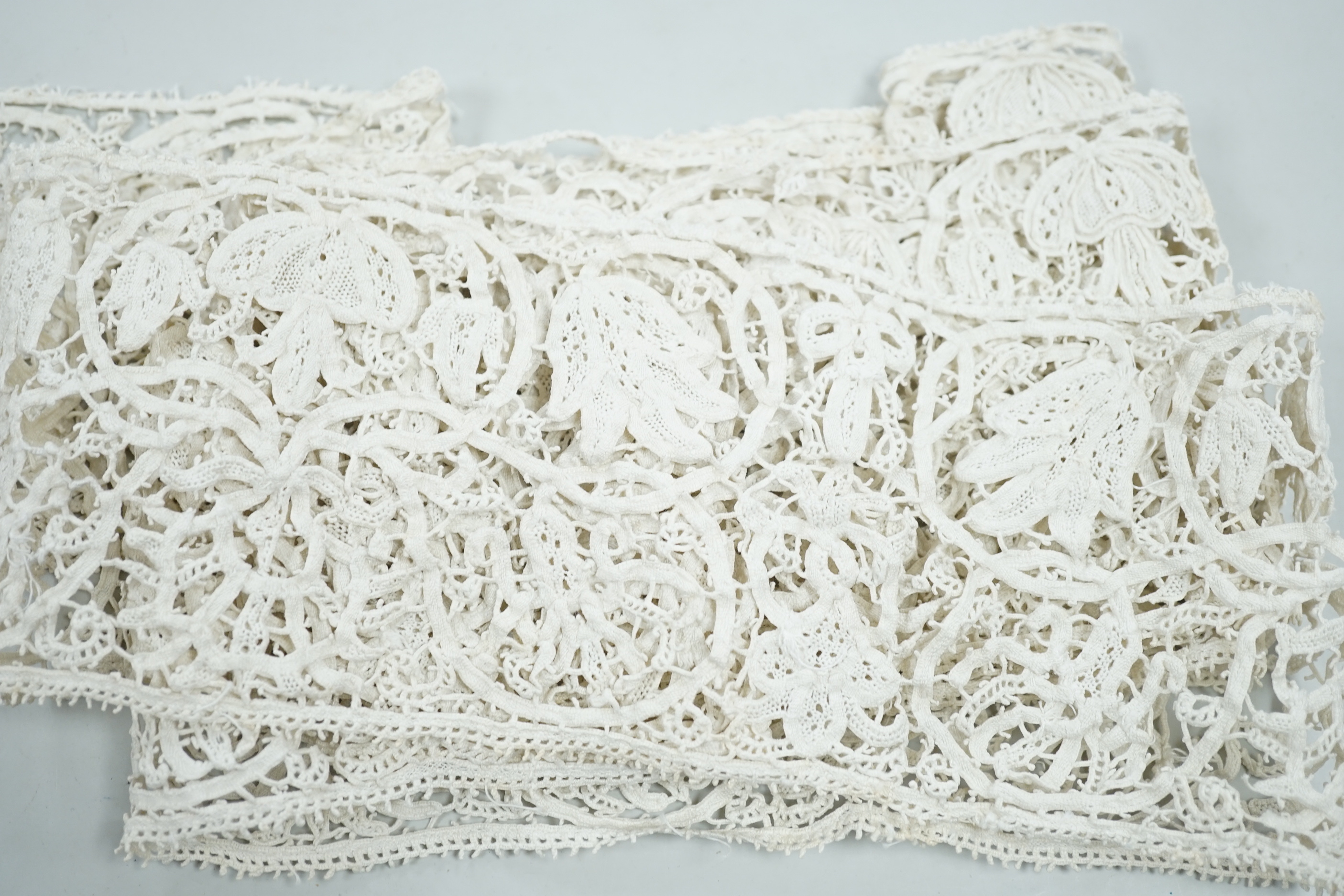 A quantity of needle lace, bobbin lace and machine lace trimmings